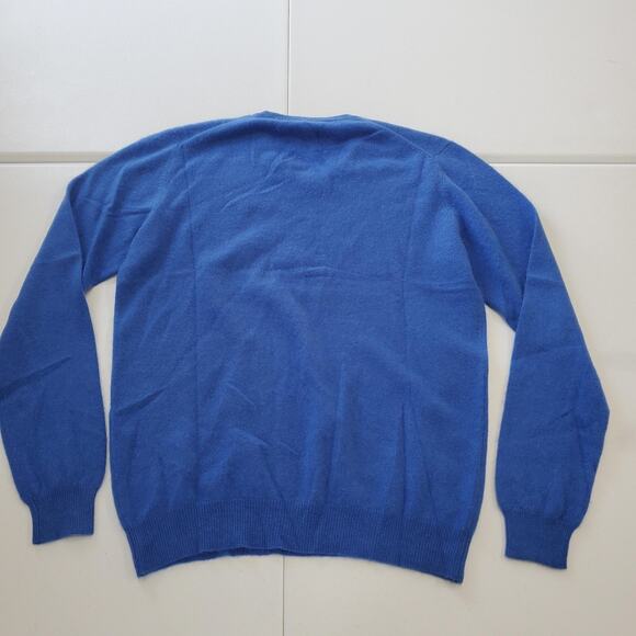 Club Room Sweater Mens Medium Blue 100% Cashmere 2-Ply V Neck Pullover Knit - Picture 2 of 7